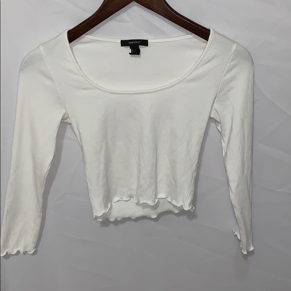 White long sleeve crop top